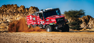 InstaForex loprais team photo